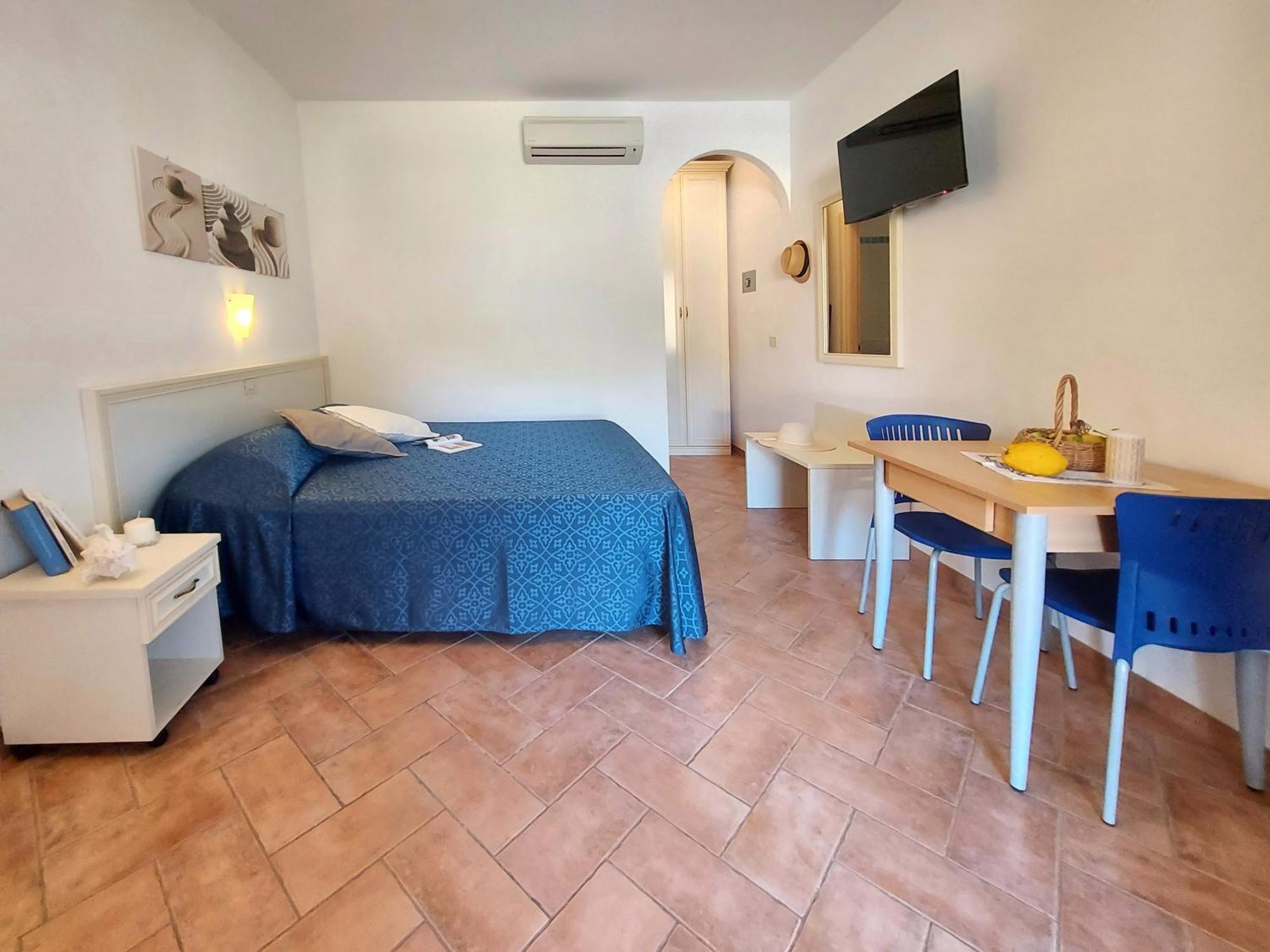 Lido Azzurro Residence Rta Capoliveri  Room photo